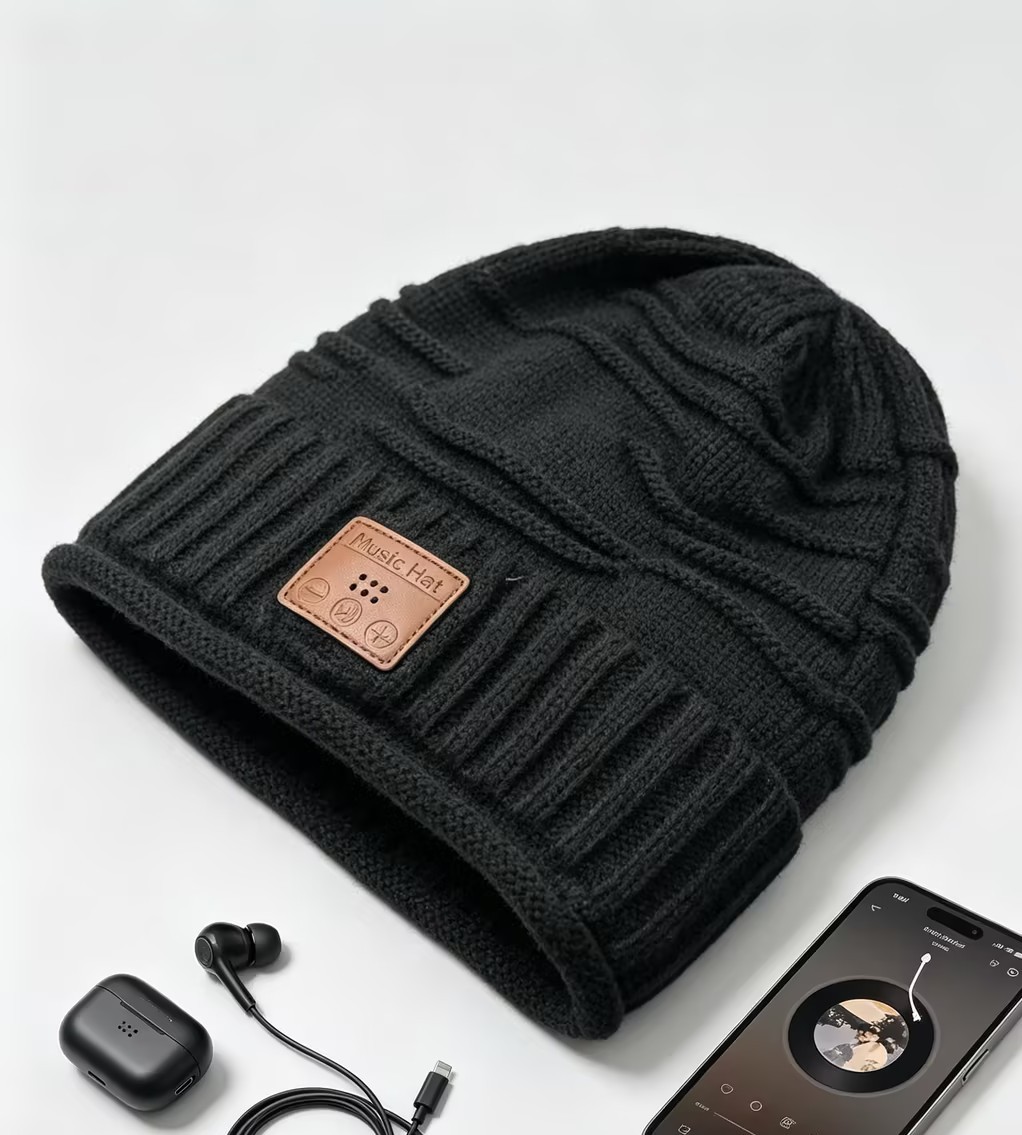 bluetooth beanie black product photo